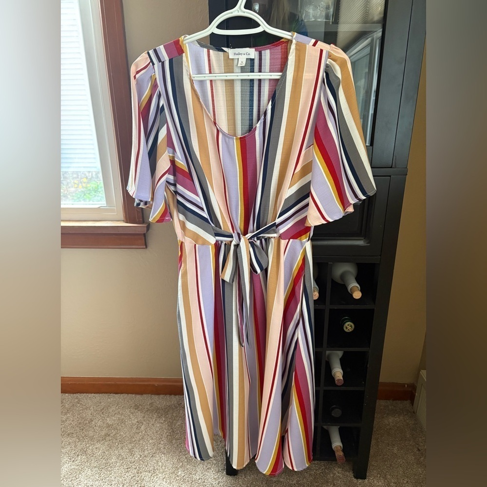 π Hailey & Co. Retro Striped Tied Midi Multi-Striped Dress with Pockets Medium - Picture 3 of 9